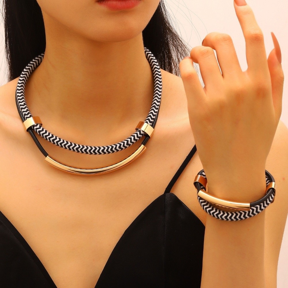 Conjunto de Collar y Pulsera E - Street Fashion Style Youtube reseña y precio